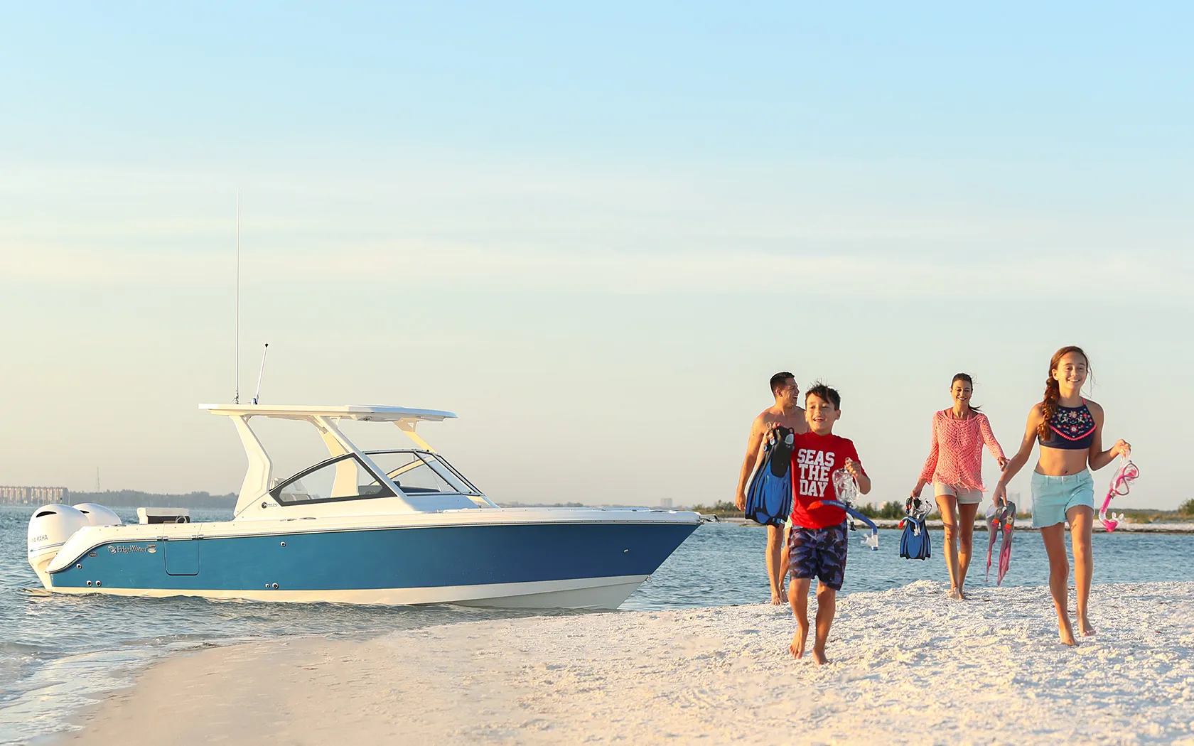 EdgeWater 262CX family boat Dubai