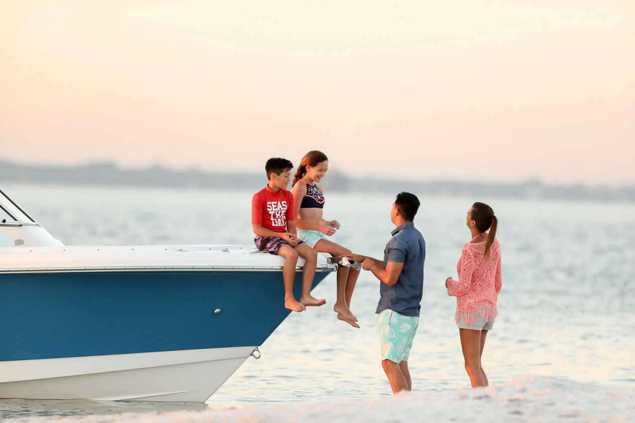 EdgeWater 262CX running Dubai